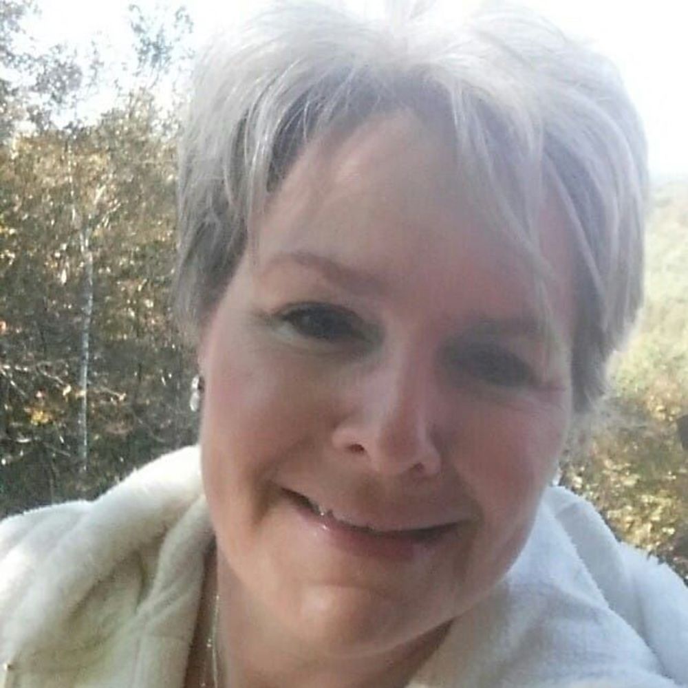 Meet your Posher, Cara